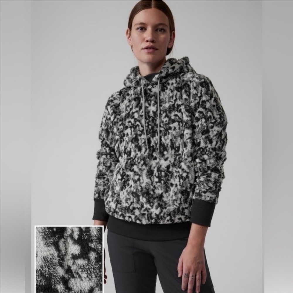Athleta Black and White Patterned Hoodie